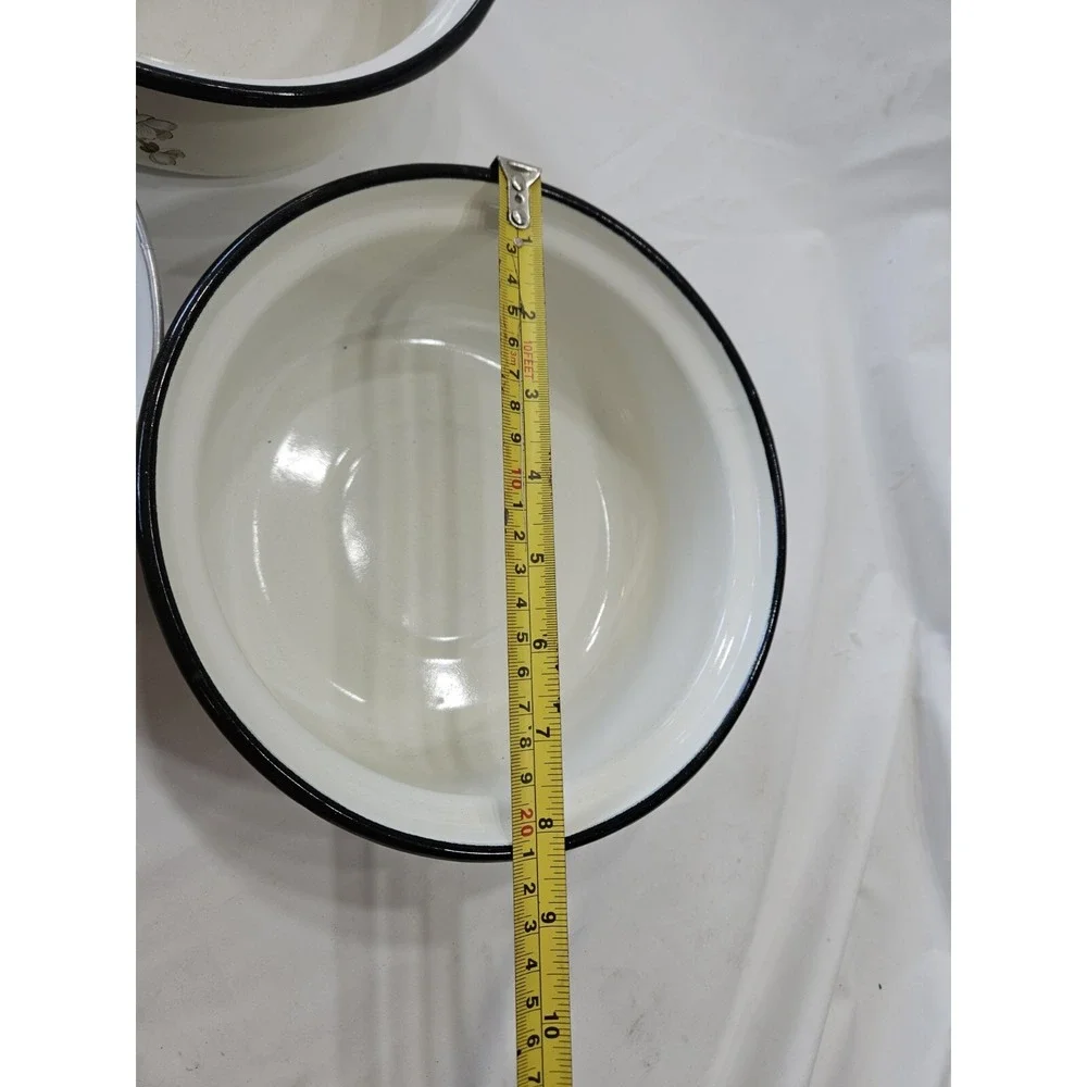 3 Vintage Enamel Metal Mixing Nesting Bowls Kitchen Strawberry Vegetables Fall